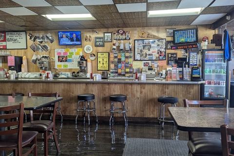 Don & Paul’s Coffee Shop